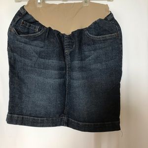 Maternity denim skirt